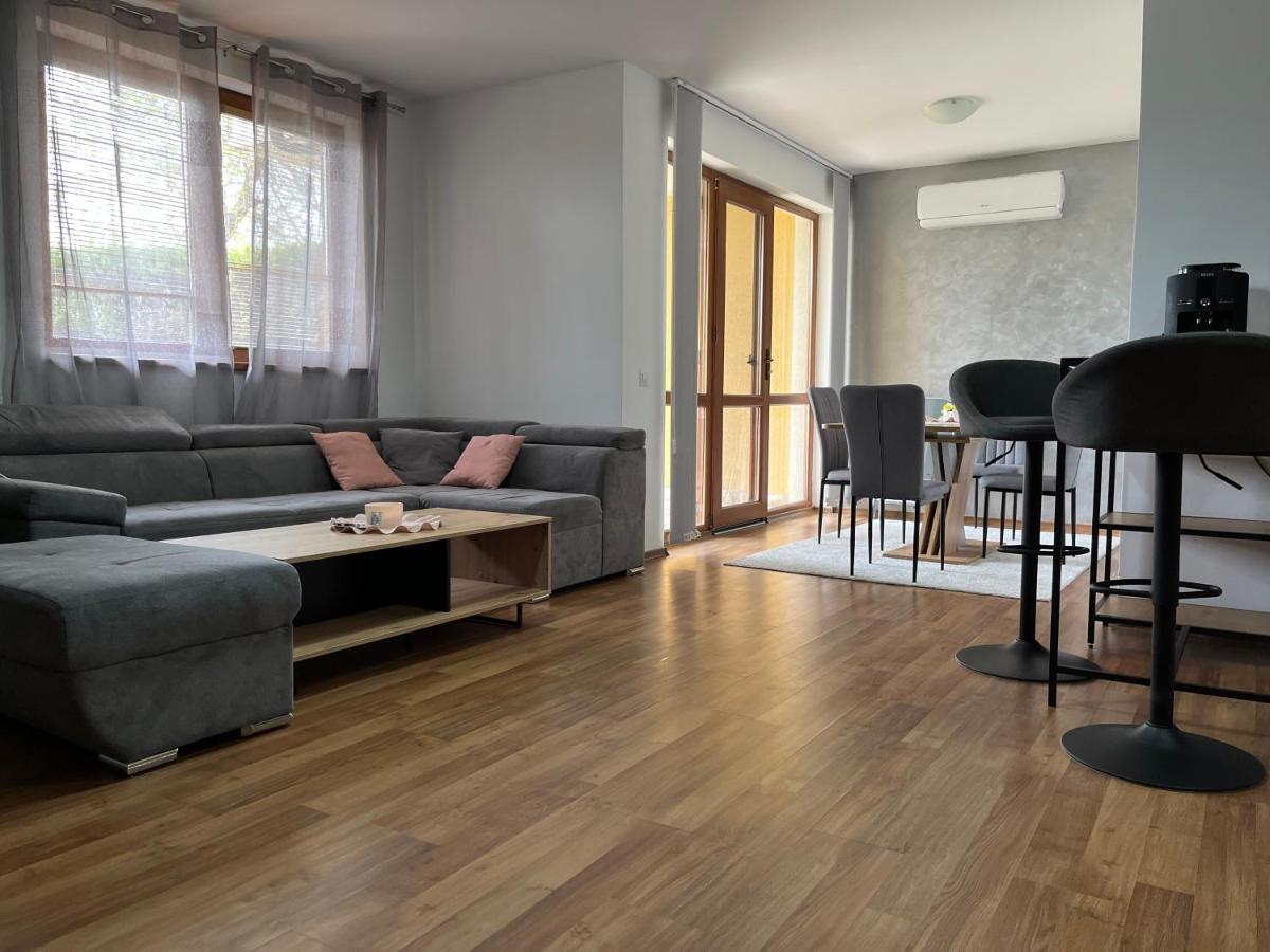 Bliznatsi Eggo Apartment - Oasis Beach Apartments Kamchia מראה חיצוני תמונה
